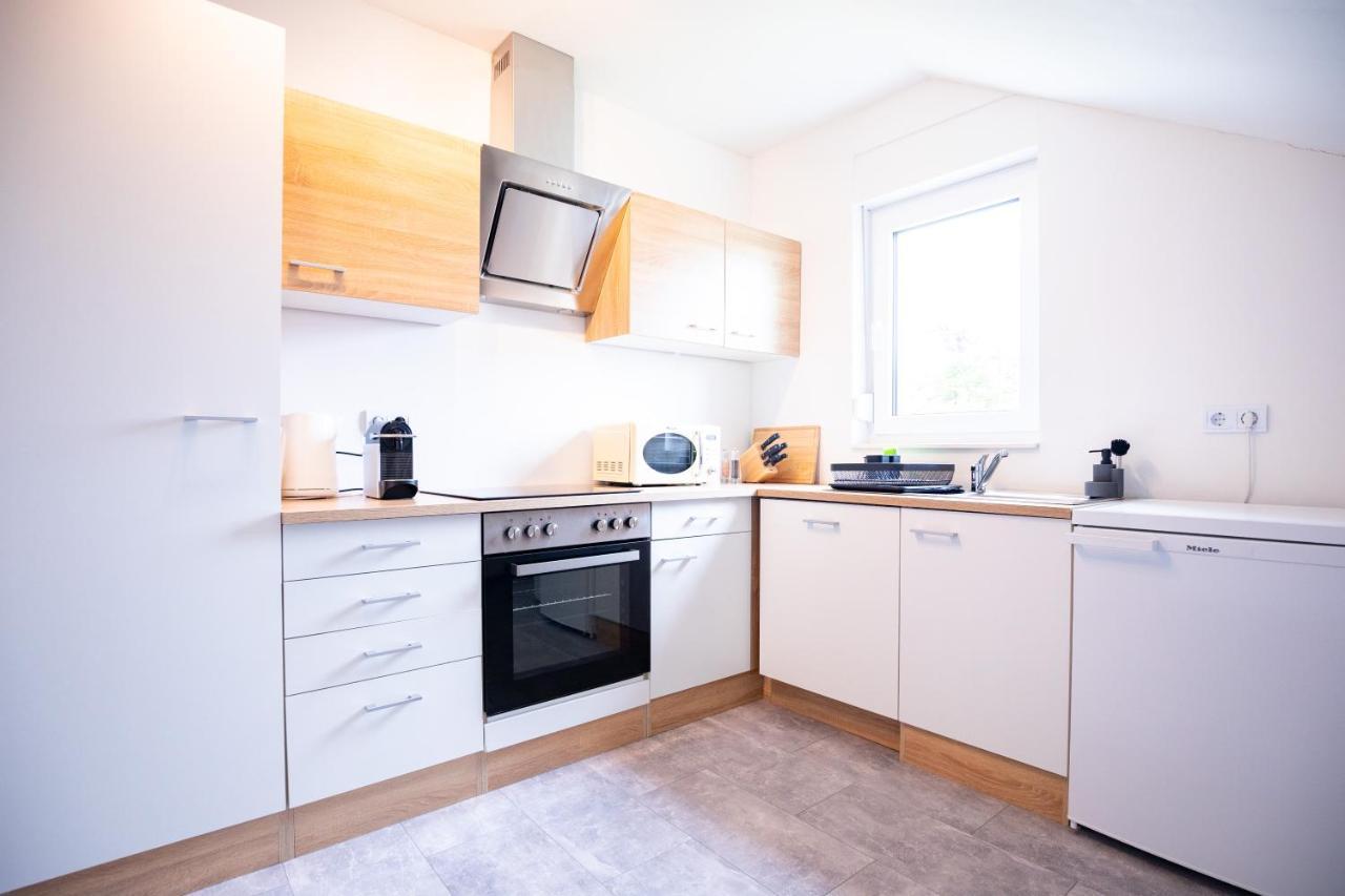 Design-Ferienwohnung In Kelberg Am Nuerburgring: Platz Fuer 6, Kueche, Wifi, Netflix Kültér fotó